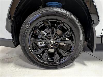 2025 Toyota RAV4 Hybrid XSE   - Photo 15 - Bountiful, UT 84010