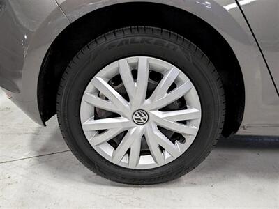 2015 Volkswagen e-Golf Limited Edition   - Photo 13 - Bountiful, UT 84010