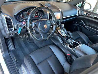 2014 Porsche Cayenne Platinum   - Photo 2 - Bountiful, UT 84010