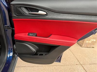 2019 Alfa Romeo Stelvio   - Photo 49 - St. George, UT 84770-2625