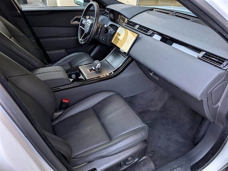 2025 Land Rover Range Rover Velar P250 Dynamic SE - Photo 4 - Bountiful, UT 84010