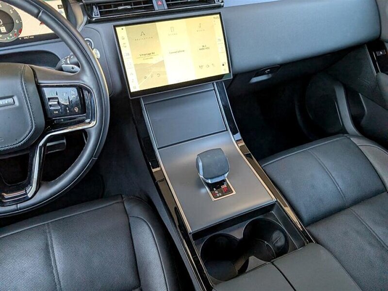 2025 Land Rover Range Rover Velar P250 Dynamic SE - Photo 23 - Bountiful, UT 84010