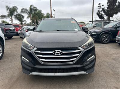 2017 Hyundai TUCSON Night   - Photo 7 - Bell, CA 90201