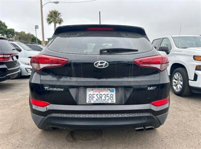 2017 Hyundai TUCSON Night   - Photo 8 - Bell, CA 90201