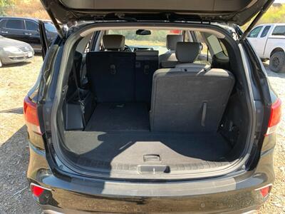 2017 Hyundai SANTA FE SE Ultimate   - Photo 19 - Bell, CA 90201