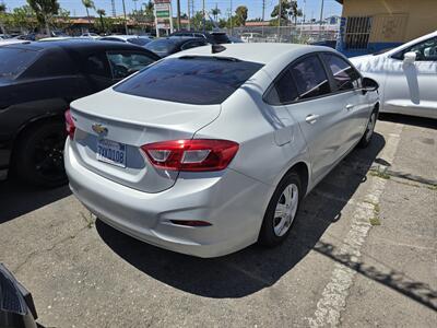 2017 Chevrolet Cruze LS Auto   - Photo 3 - Bell, CA 90201