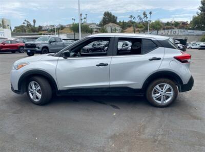 2020 Nissan Kicks S   - Photo 2 - Bell, CA 90201