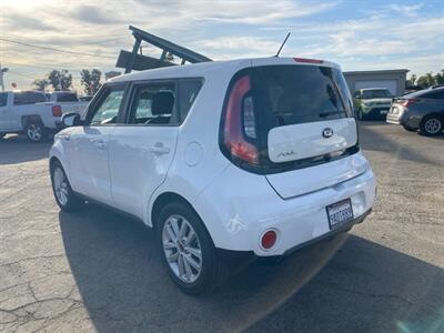 2017 Kia Soul +   - Photo 7 - Bell, CA 90201