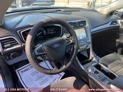 2020 Ford Fusion Hybrid SE   - Photo 15 - San Jose, CA 95116