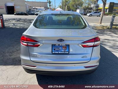 2020 Ford Fusion Hybrid SE   - Photo 8 - San Jose, CA 95116