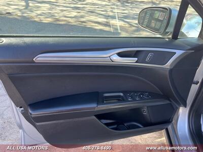 2020 Ford Fusion Hybrid SE   - Photo 14 - San Jose, CA 95116