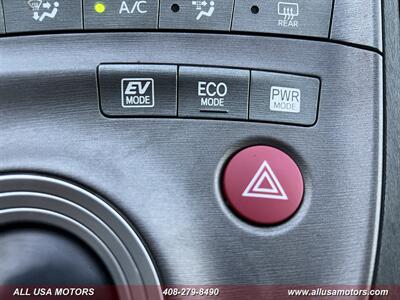 2013 Toyota Prius Three   - Photo 38 - San Jose, CA 95116