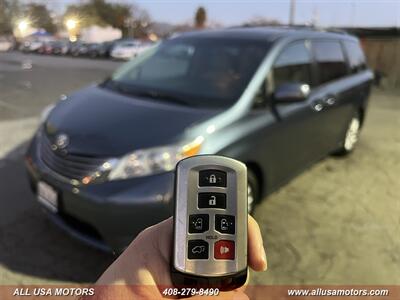 2015 Toyota Sienna XLE 8-Passenger   - Photo 54 - San Jose, CA 95116