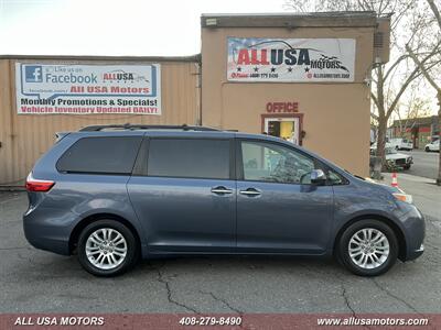 2015 Toyota Sienna XLE 8-Passenger Van