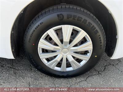 2005 Toyota Sienna LE 7 Passenger   - Photo 12 - San Jose, CA 95116