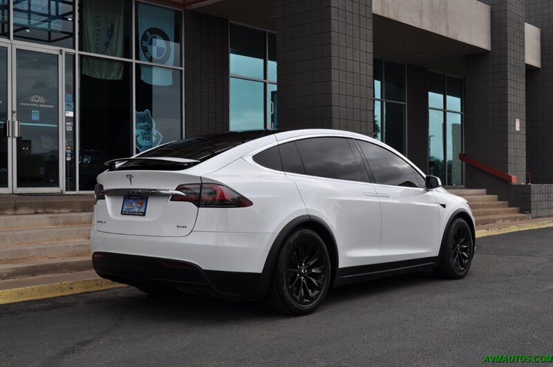 2016 Tesla Model X 90D   - Photo 15 - Scottsdale, AZ 85260