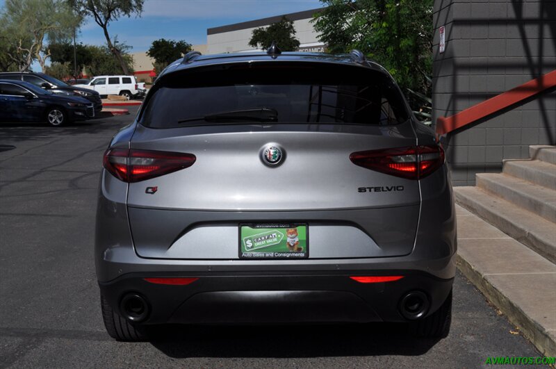 2018 Alfa Romeo Stelvio Ti Sport   - Photo 11 - Scottsdale, AZ 85260