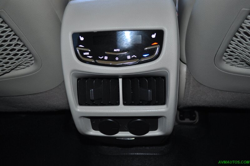 2014 Cadillac SRX Premium Collection  AWD - Photo 24 - Scottsdale, AZ 85260