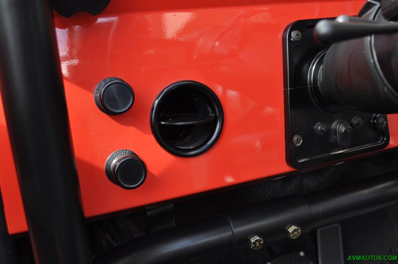 1969 Ford Bronco   - Photo 38 - Scottsdale, AZ 85260