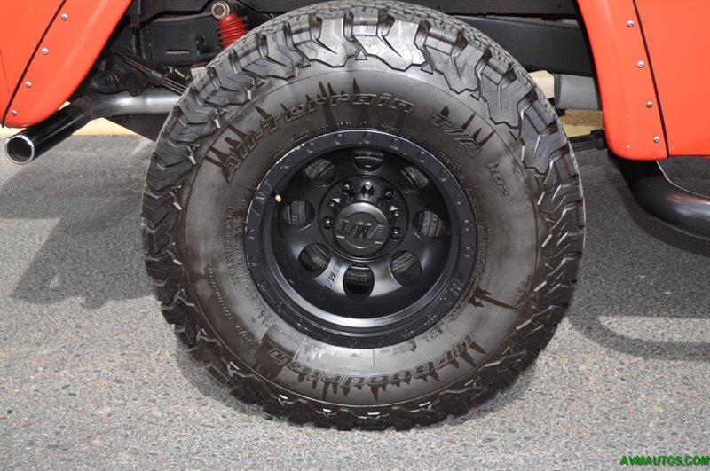 1969 Ford Bronco   - Photo 19 - Scottsdale, AZ 85260