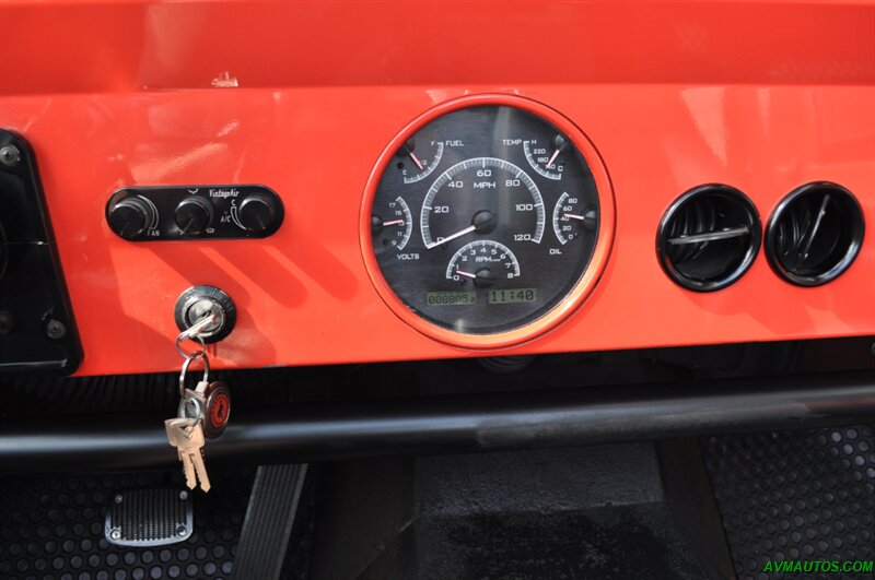 1969 Ford Bronco   - Photo 41 - Scottsdale, AZ 85260