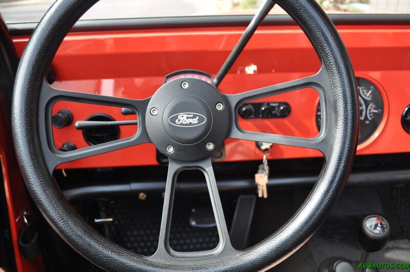 1969 Ford Bronco   - Photo 40 - Scottsdale, AZ 85260