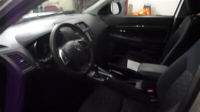 2021 Mitsubishi Outlander Sport SE   - Photo 2 - Quincy, IL 62305