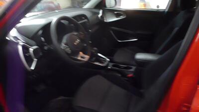 2024 Kia Soul LX - Photo 3 - Quincy, IL 62305