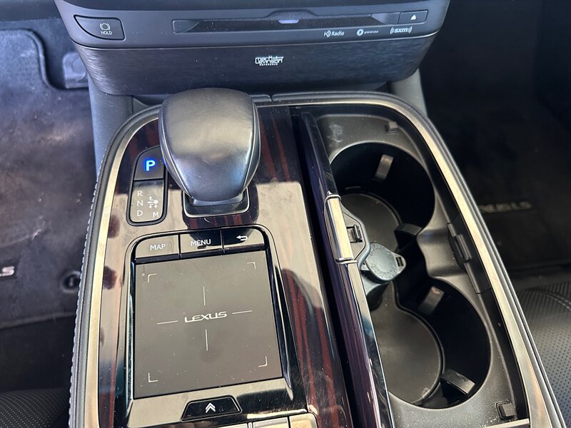 2019 Lexus LS 500 photo