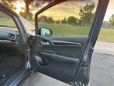 2018 Honda Fit LX   - Photo 13 - Mesa, AZ 85210