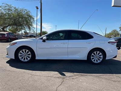 2019 Toyota Camry LE   - Photo 2 - Mesa, AZ 85210