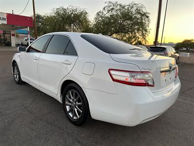 2011 Toyota Camry Hybrid   - Photo 3 - Mesa, AZ 85210