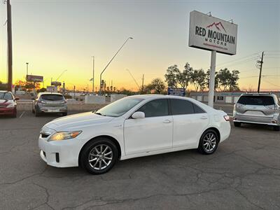 2011 Toyota Camry Hybrid   - Photo 1 - Mesa, AZ 85210