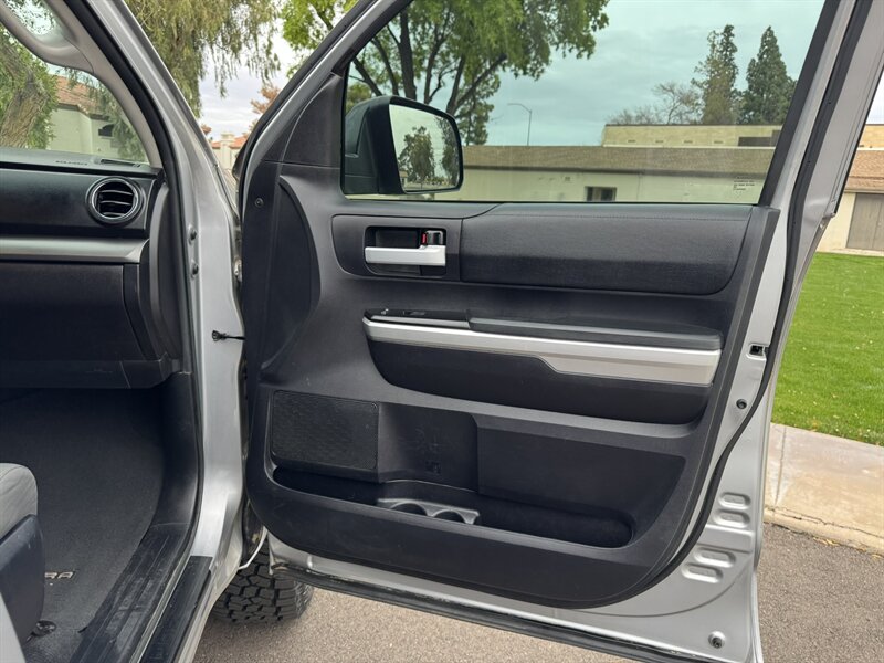 2016 Toyota Tundra SR5 - Photo 12 - Mesa, AZ 85210
