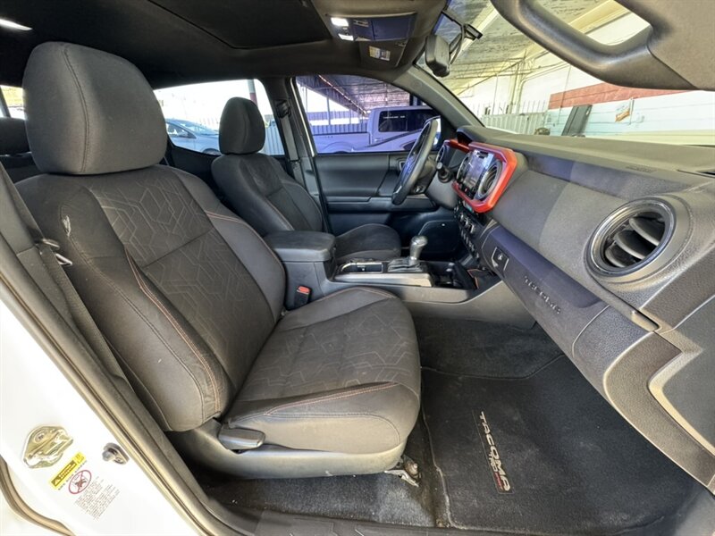 2017 Toyota Tacoma TRD Sport - Photo 12 - Mesa, AZ 85210