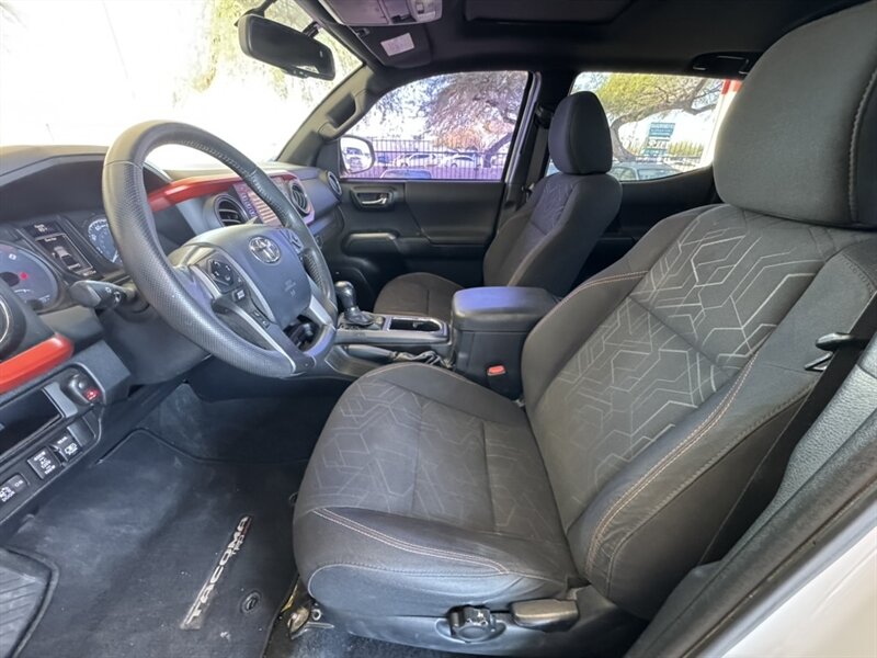 2017 Toyota Tacoma TRD Sport - Photo 10 - Mesa, AZ 85210