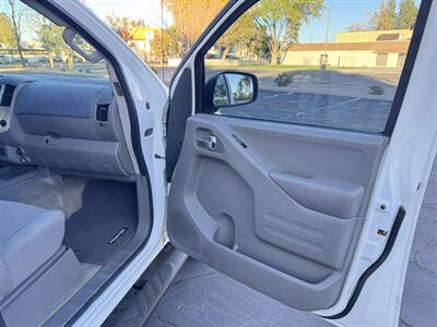 2017 Nissan Frontier SV   - Photo 12 - Mesa, AZ 85210