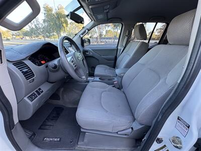 2017 Nissan Frontier SV   - Photo 9 - Mesa, AZ 85210