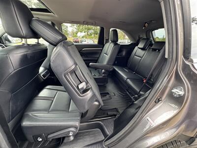 2017 Toyota Highlander SE - Photo 17 - Mesa, AZ 85210