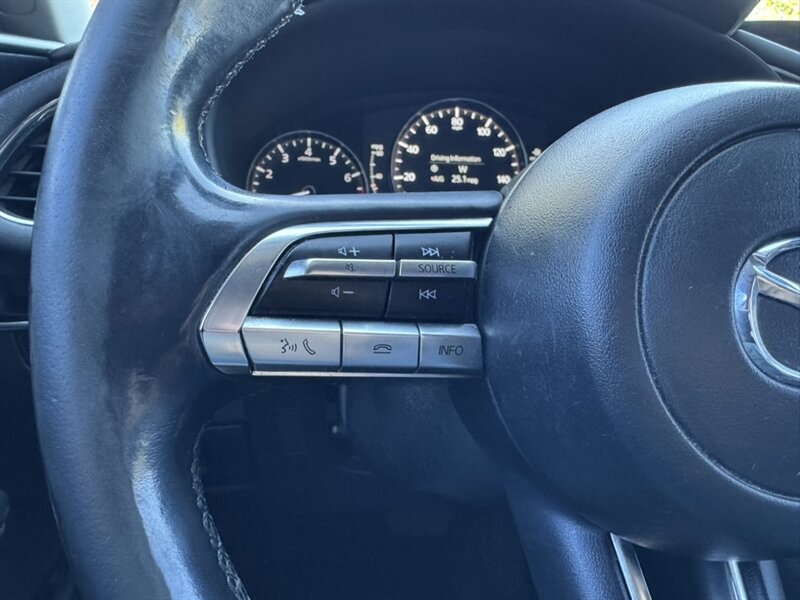 2019 Mazda Mazda3 Sedan Premium - Photo 20 - Mesa, AZ 85210