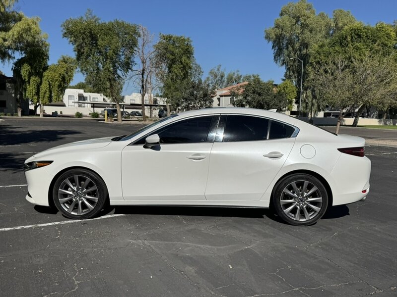 2019 Mazda Mazda3 Sedan Premium - Photo 7 - Mesa, AZ 85210