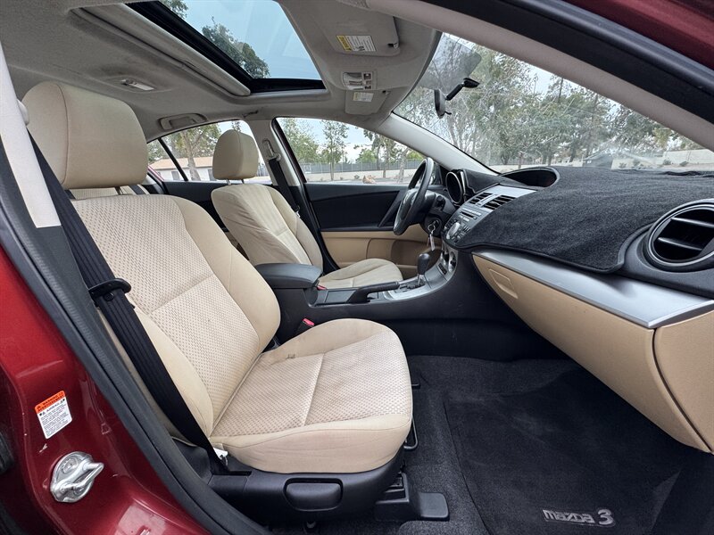 2010 Mazda Mazda3 i Touring - Photo 12 - Mesa, AZ 85210