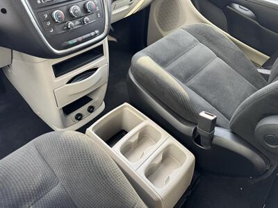 2016 Dodge Grand Caravan SE   - Photo 22 - Mesa, AZ 85210