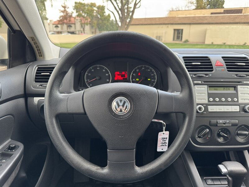 2008 Volkswagen Jetta S - Photo 18 - Mesa, AZ 85210