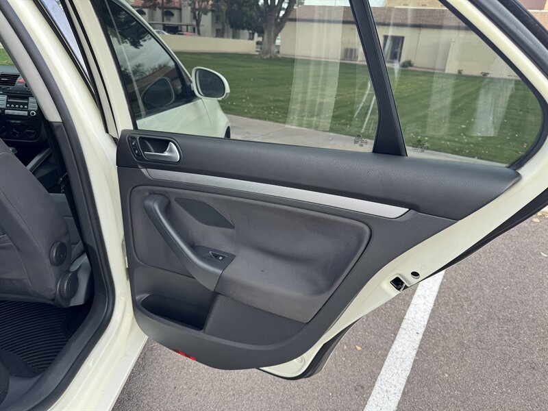 2008 Volkswagen Jetta S - Photo 14 - Mesa, AZ 85210
