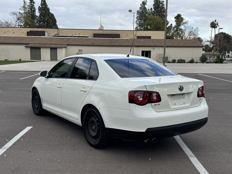 2008 Volkswagen Jetta S - Photo 5 - Mesa, AZ 85210
