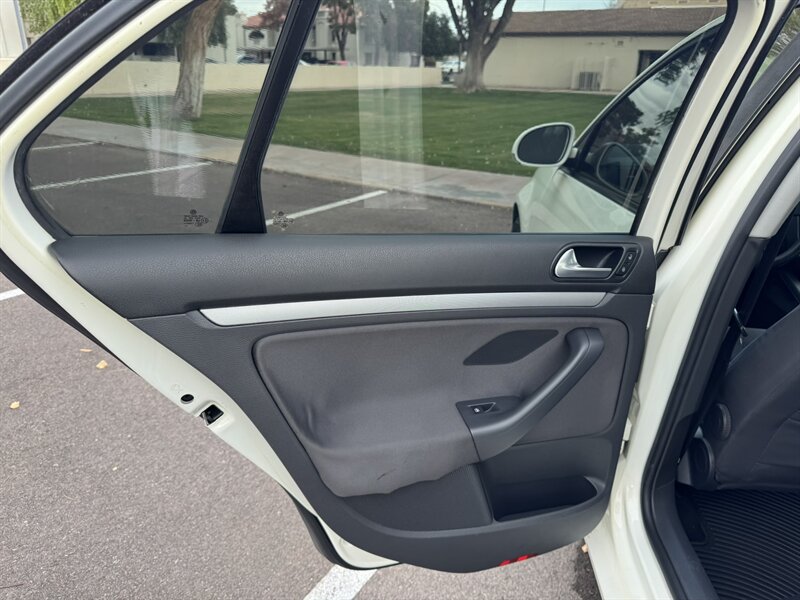 2008 Volkswagen Jetta S - Photo 16 - Mesa, AZ 85210