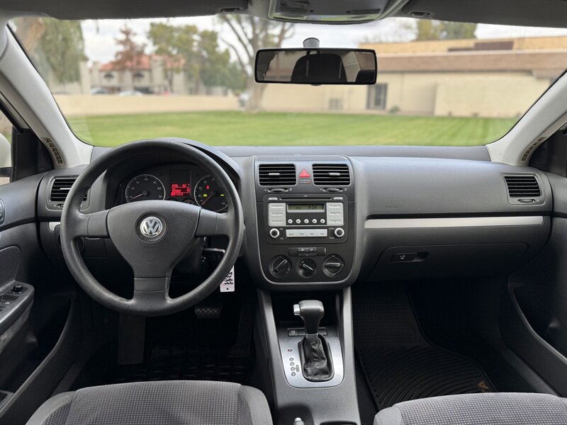 2008 Volkswagen Jetta S - Photo 17 - Mesa, AZ 85210