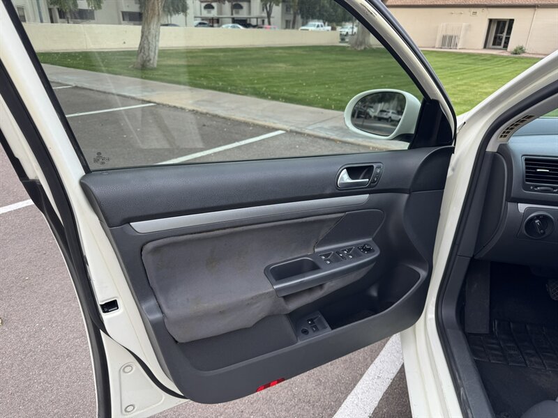 2008 Volkswagen Jetta S - Photo 10 - Mesa, AZ 85210