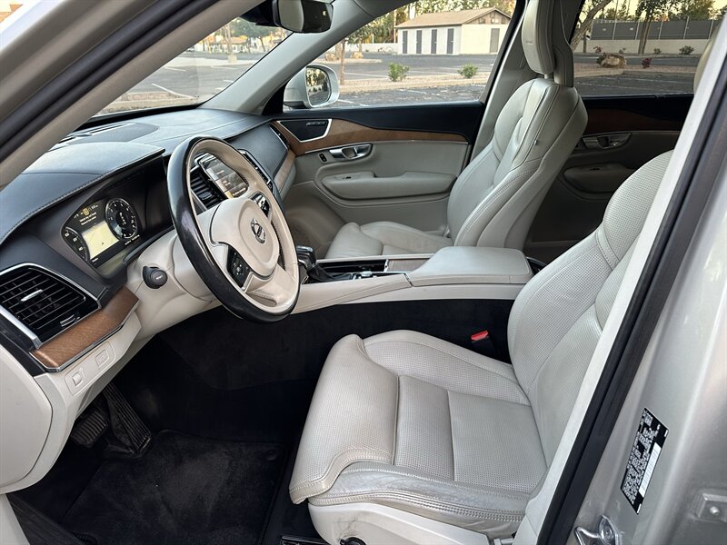 2018 Volvo XC90 T6 Inscription AWD - Photo 10 - Mesa, AZ 85210